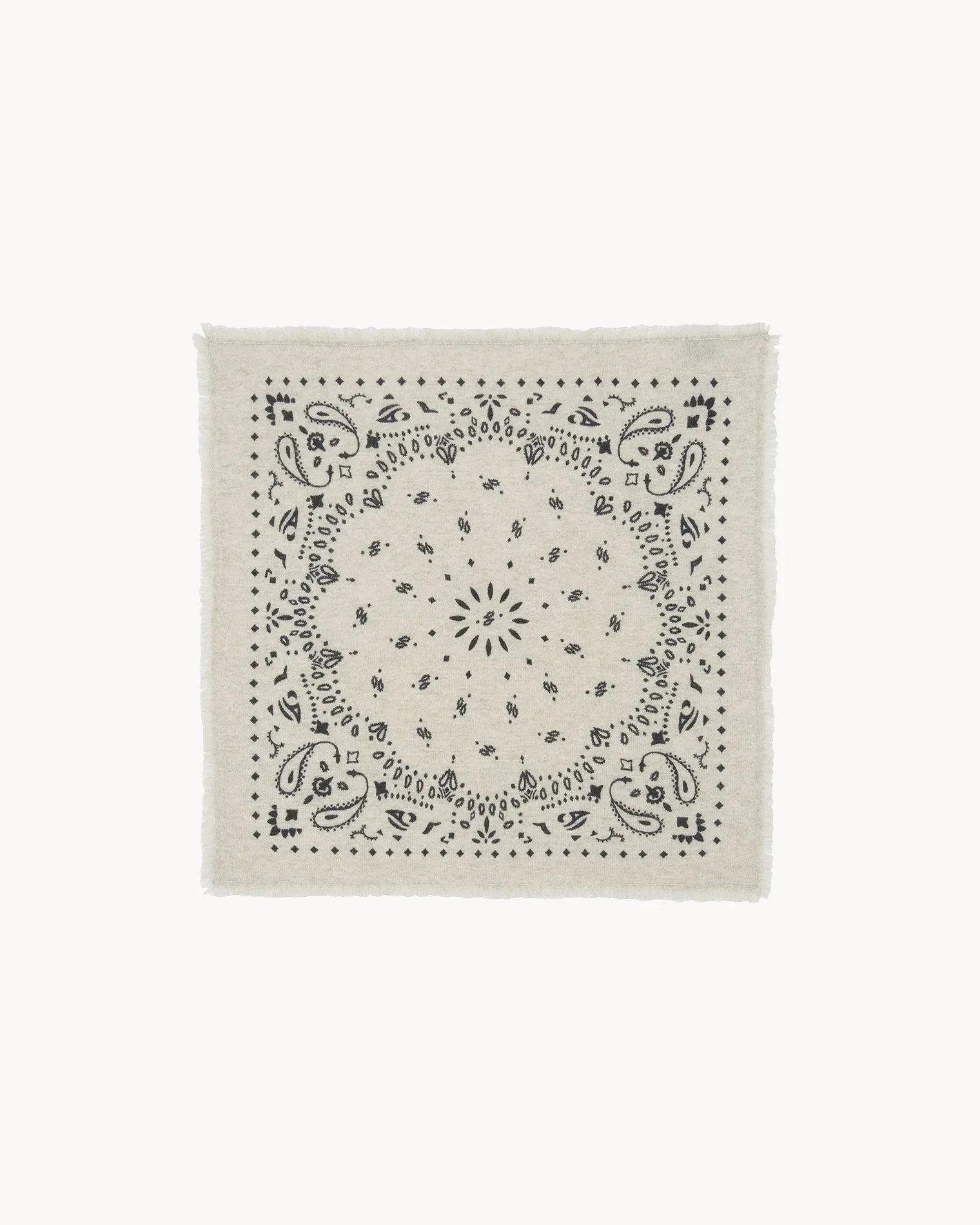 KUJTEN Small Bandana Hachi Oats White - Bandana - My Suti
