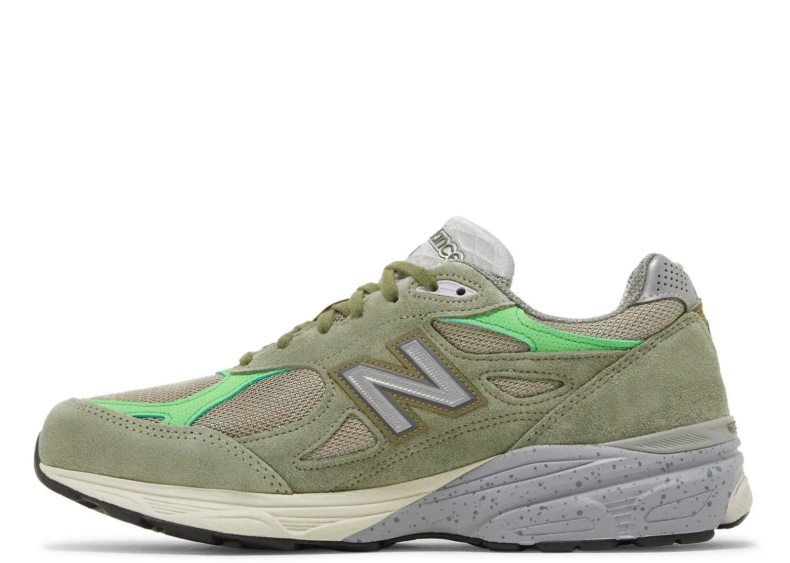 New Balance 990v3 Patta Keep Your Family Close - My Suti
