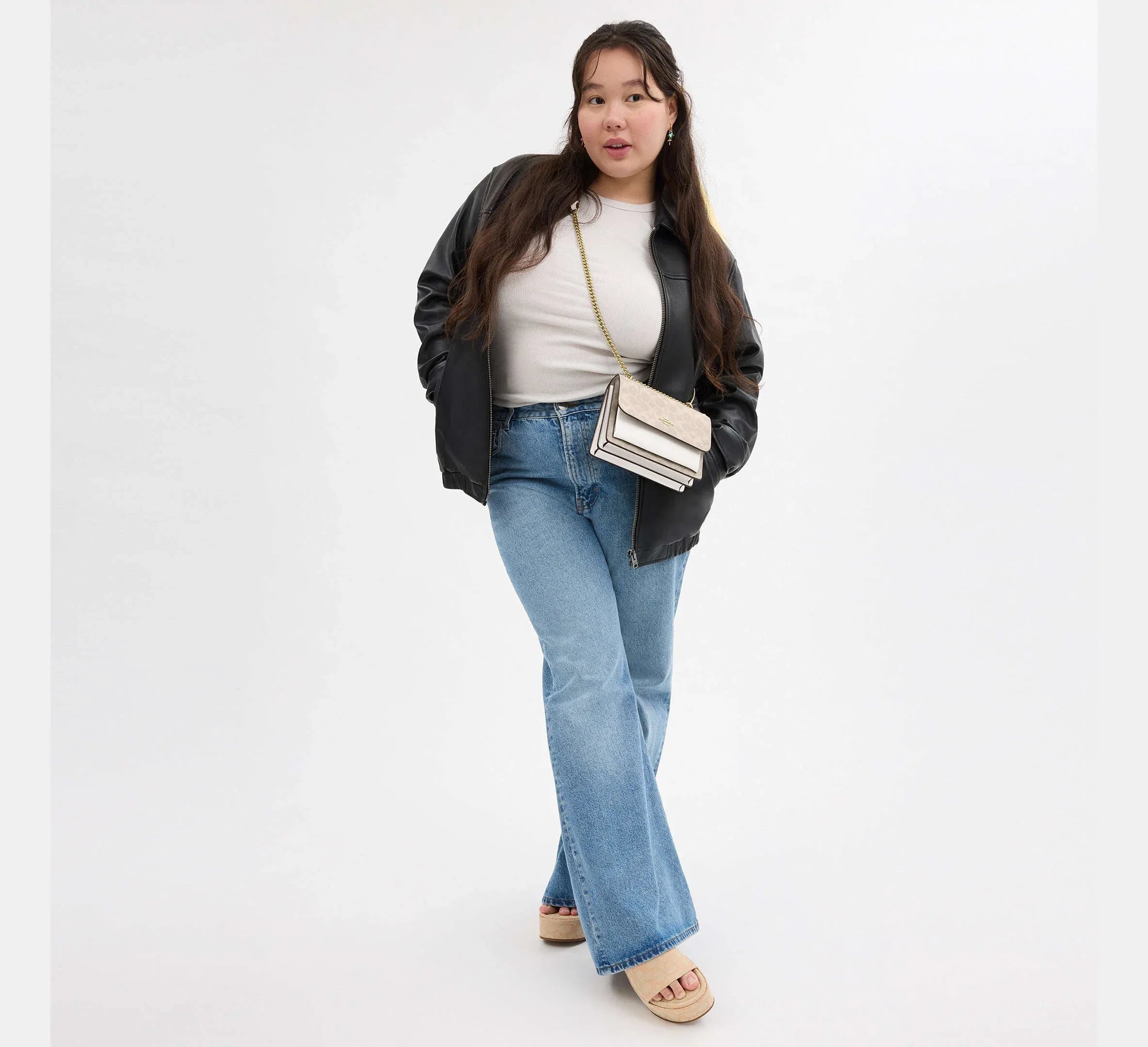 Coach Mini Klare Crossbody Bag In Signature - Gold/Sand/Chalk - My Suti