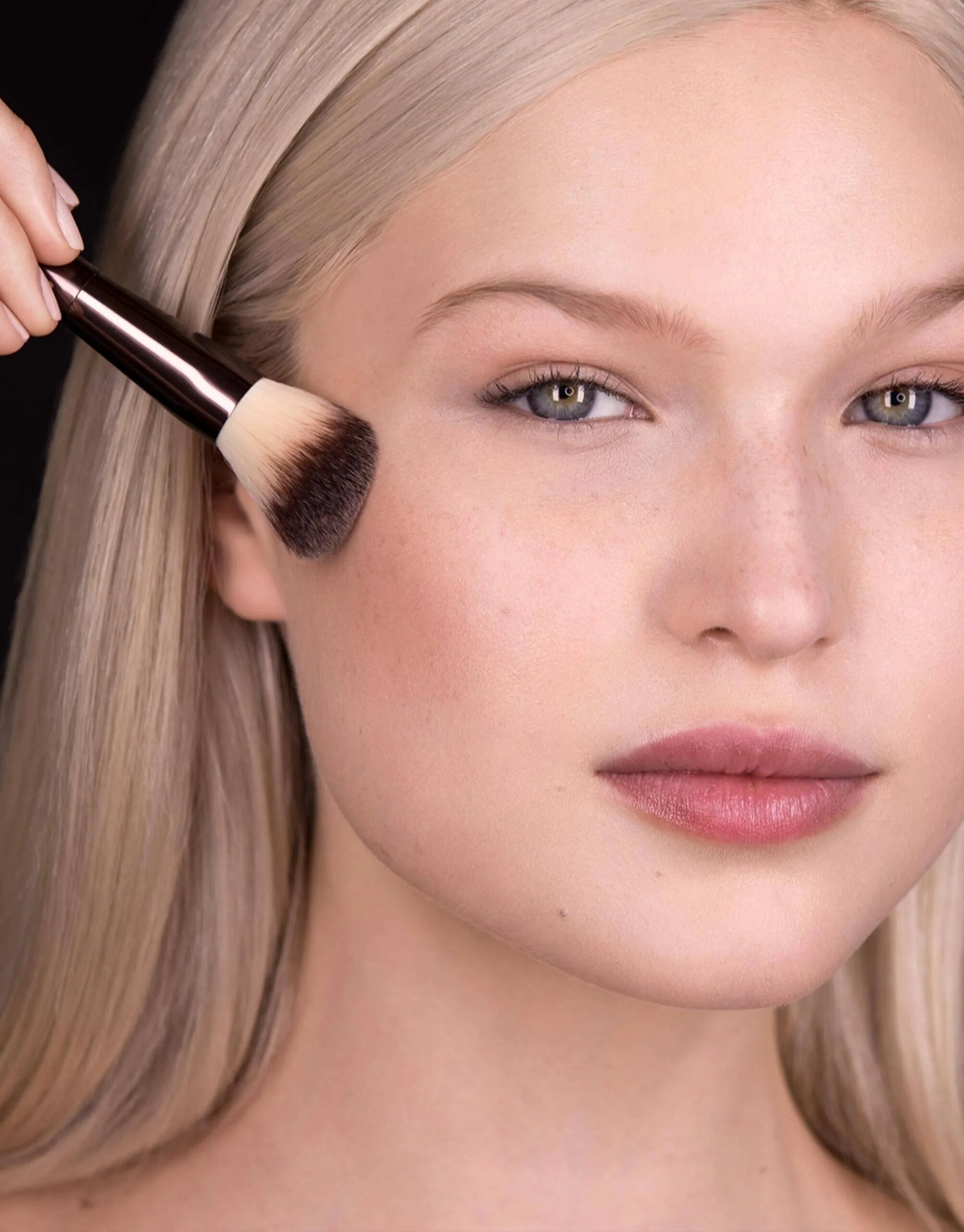 Hourglass Ambient™ Lighting Edit Brush - Çok Yönlü Fırça - My Suti