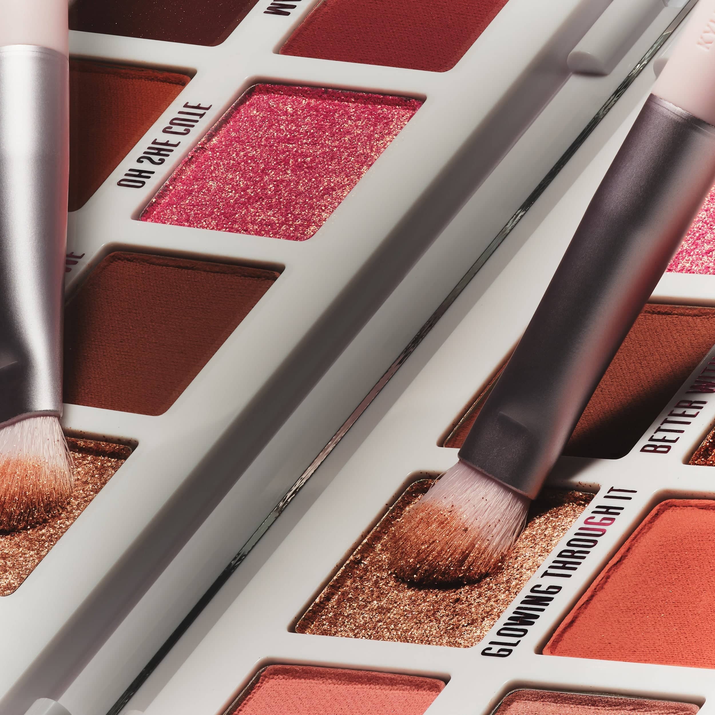 Kylie Eyeshadow Packing Brush 09 - Görsel 3